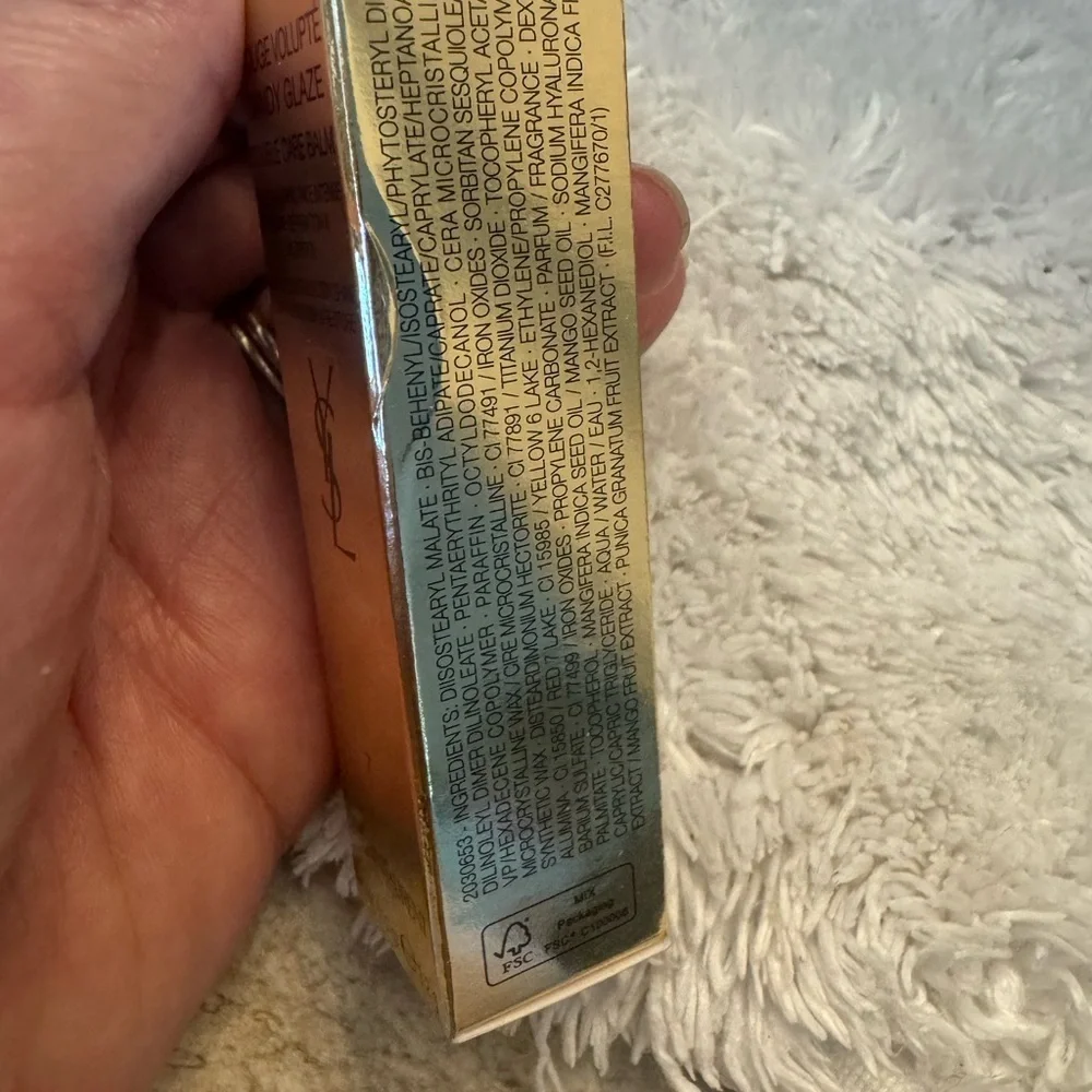 Yves Saint Laurent Rouge Volupté Candy Glaze Lipstick #7